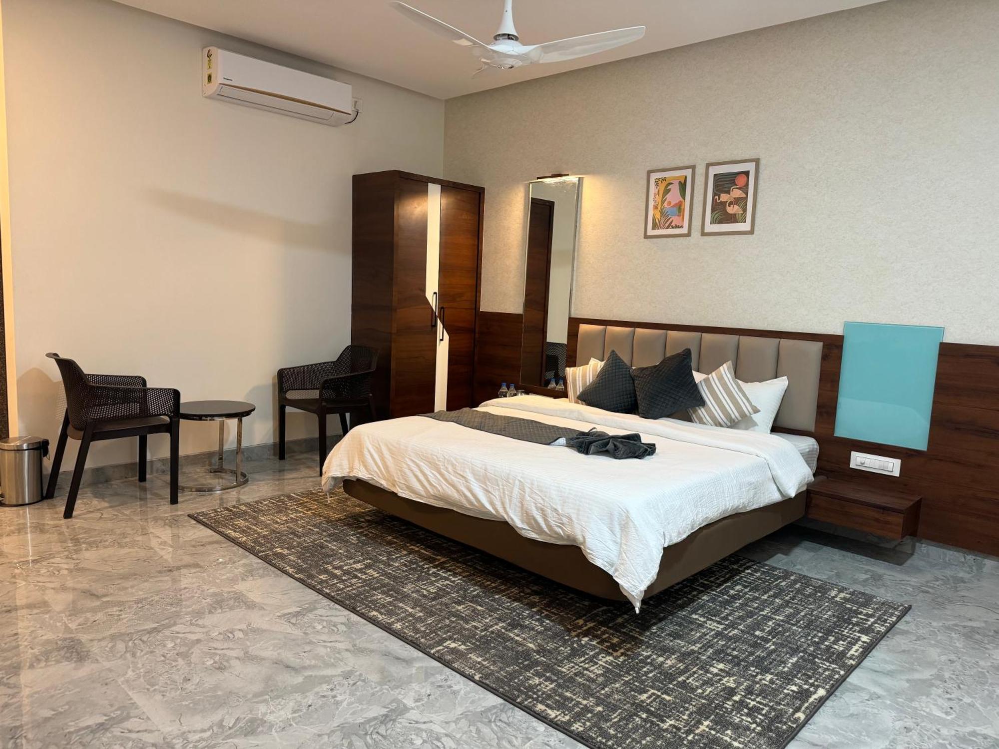 Aqualina Hotel Bhogwe Kültér fotó