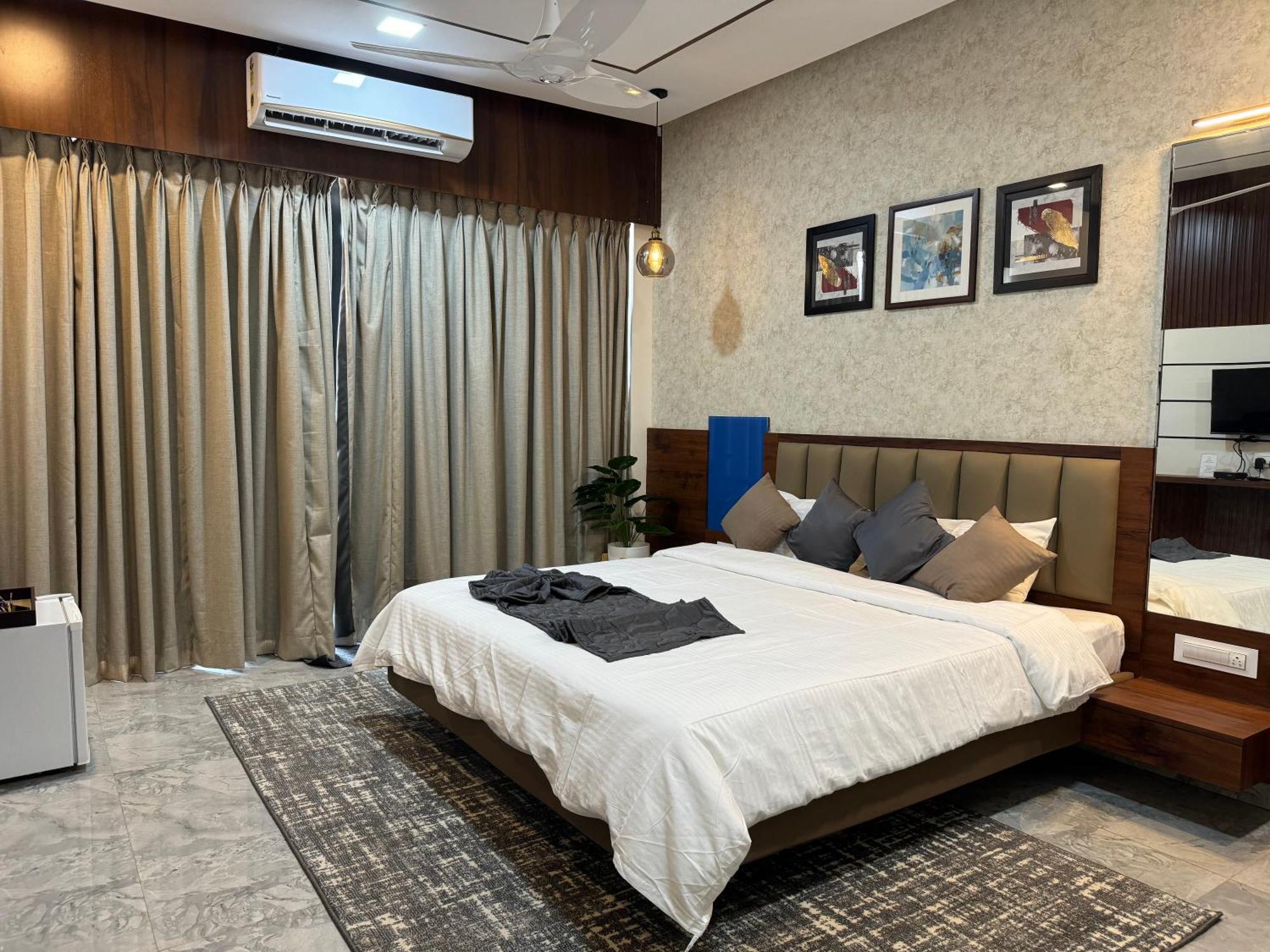 Aqualina Hotel Bhogwe Kültér fotó