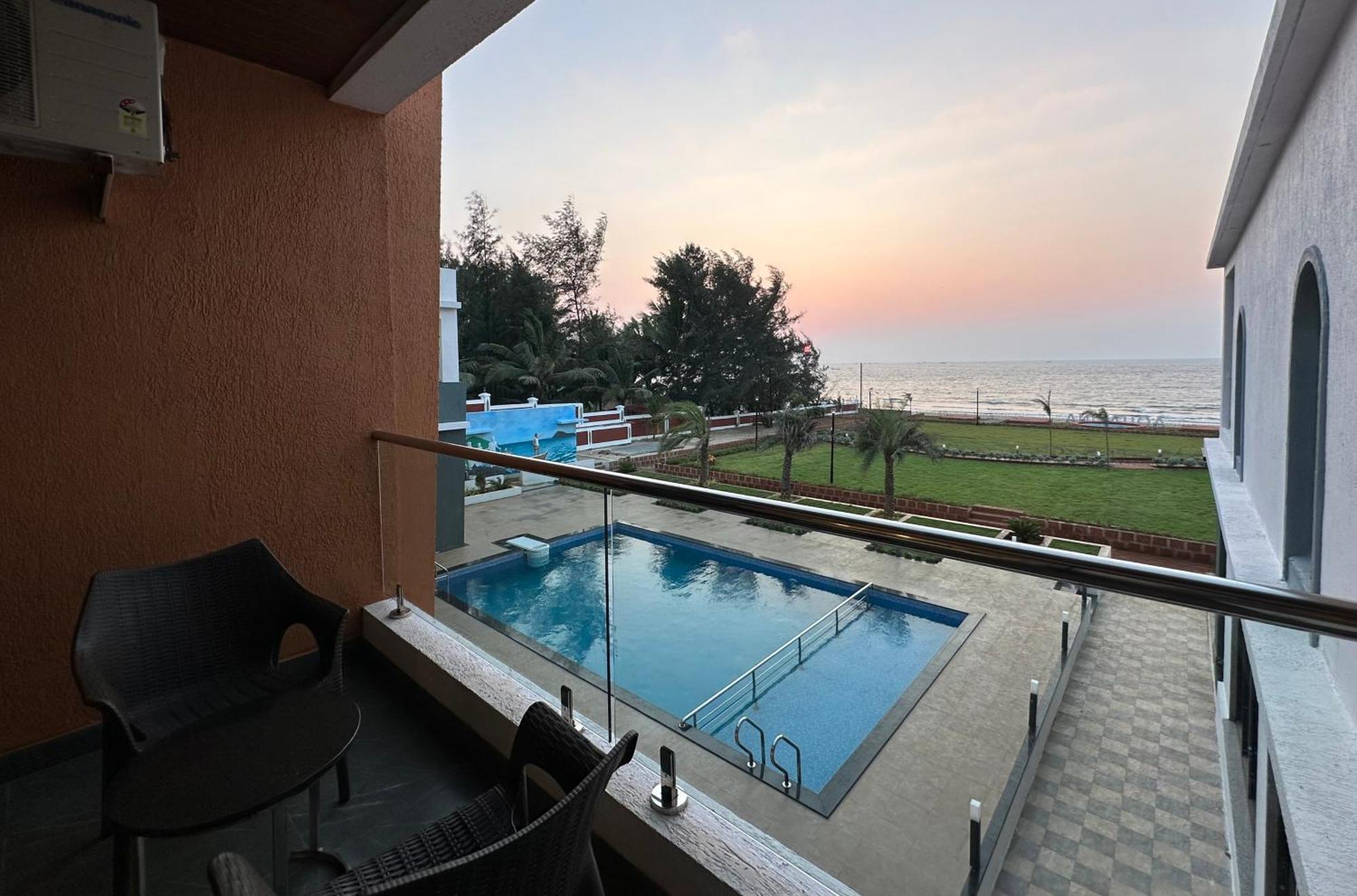 Aqualina Hotel Bhogwe Kültér fotó