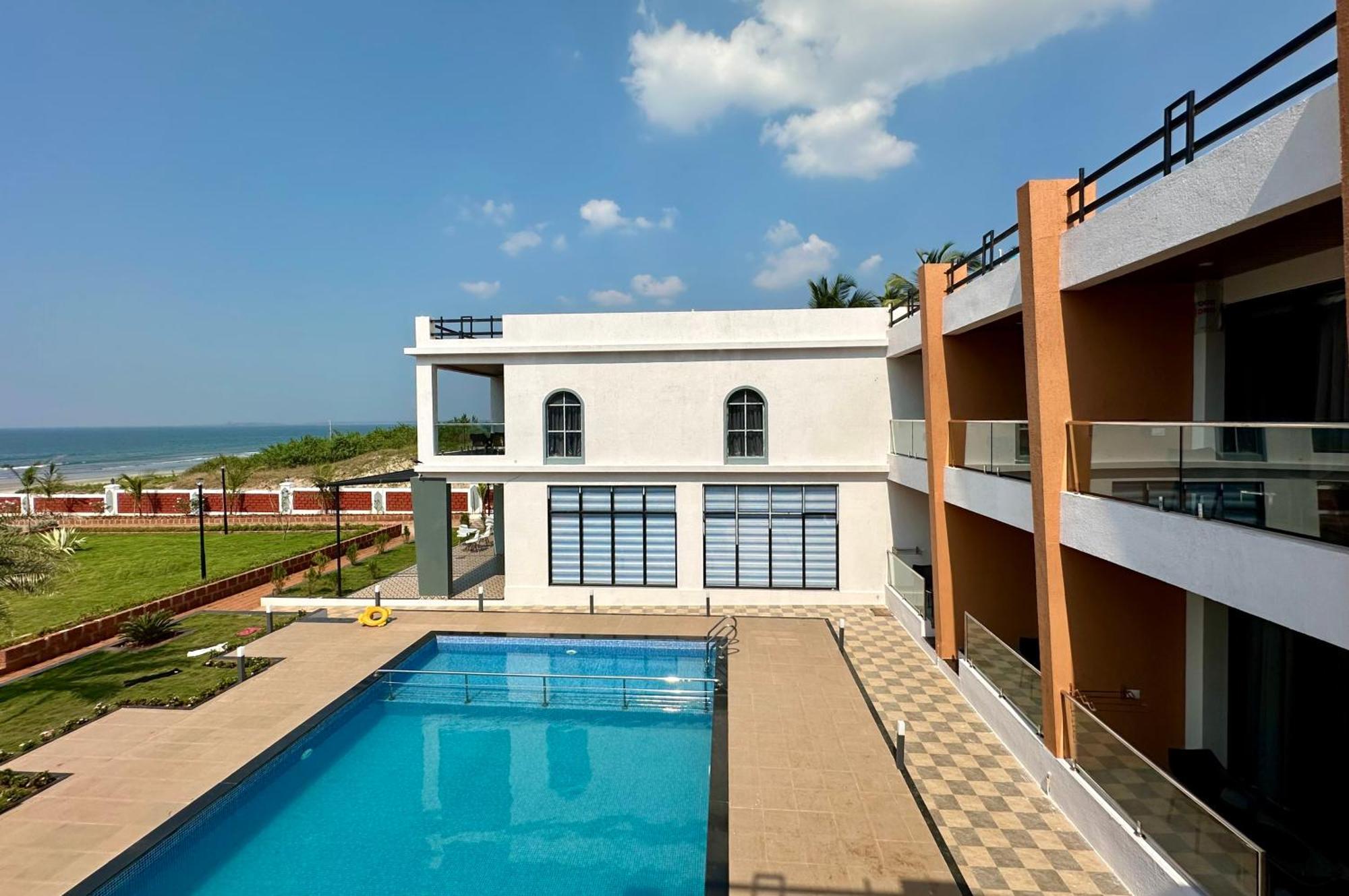 Aqualina Hotel Bhogwe Kültér fotó