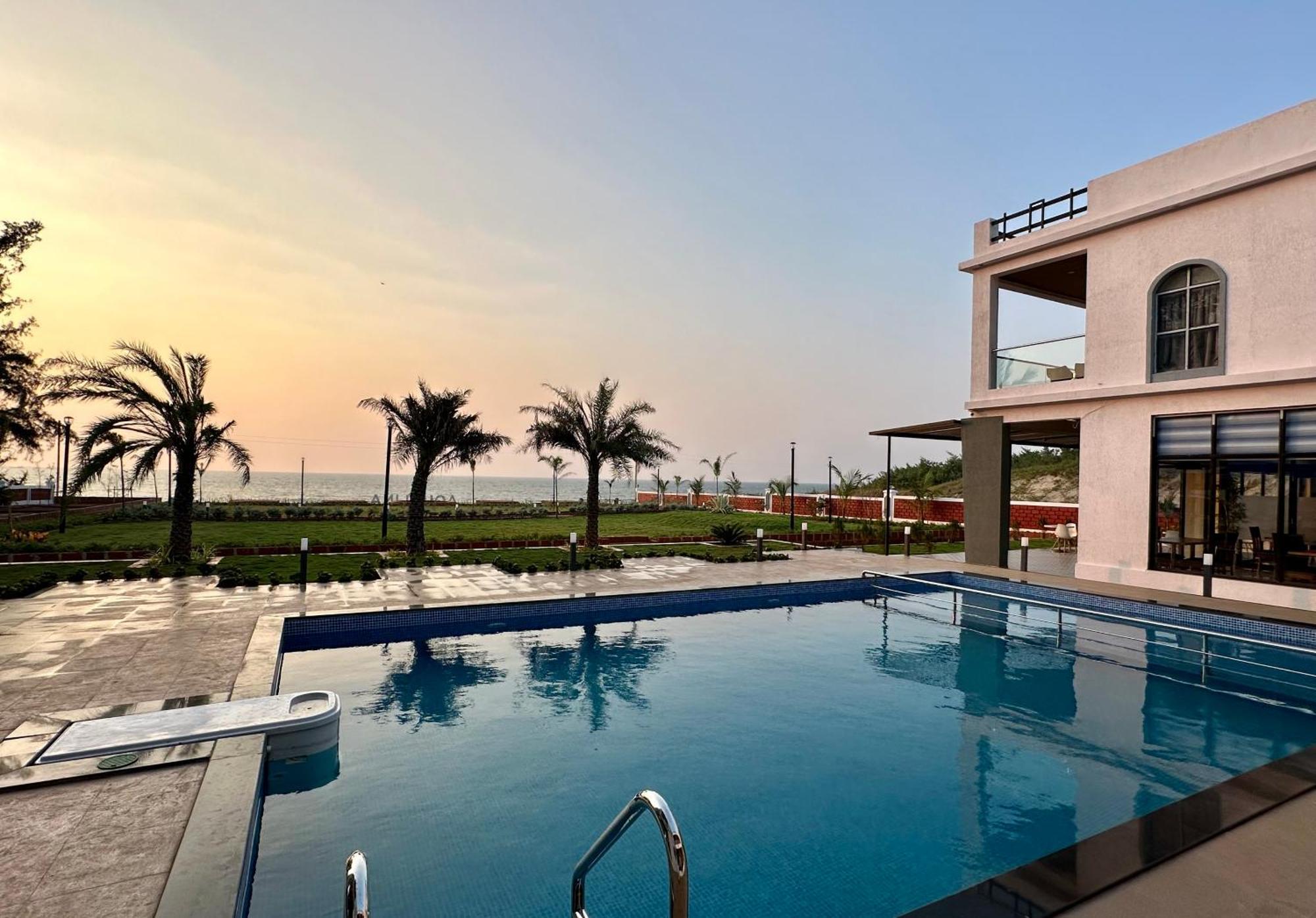 Aqualina Hotel Bhogwe Kültér fotó